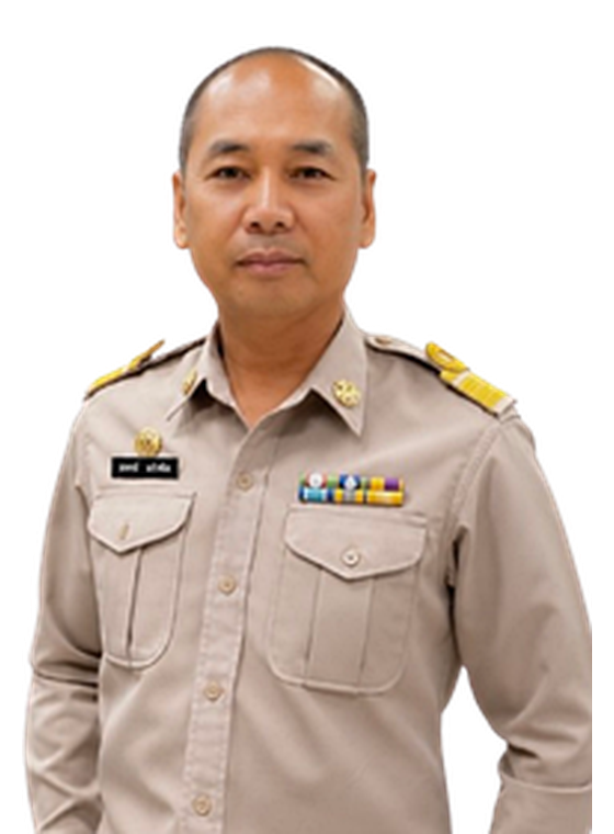 นายวรพจน์ แสวงนิล